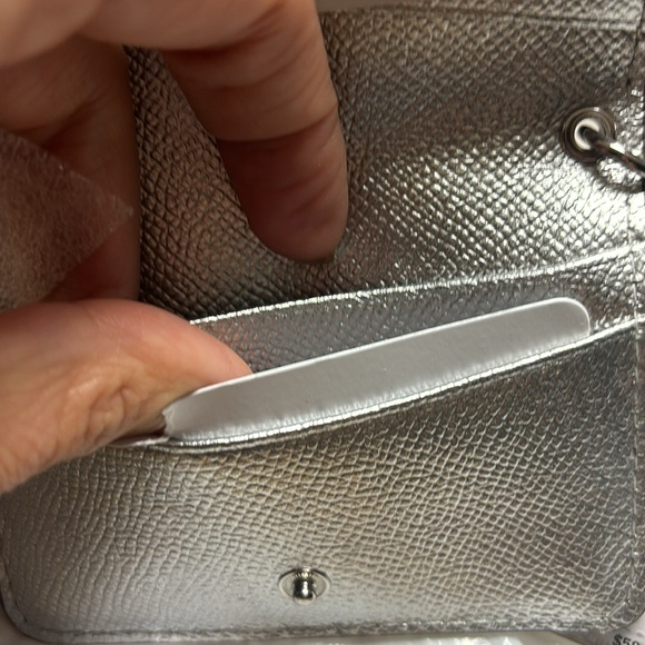 AuthenticMichael Kors leather key ring card holder - Picture 8 of 9